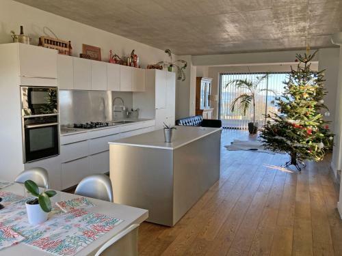 Villa Vue Mer - Hyeres Plage - Les Embruns