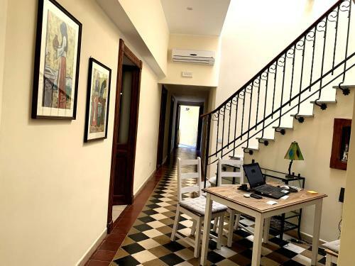 Hostal Domo Achenza