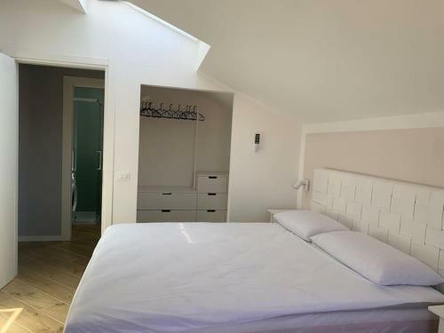 Eliseo - Boutique Apartment