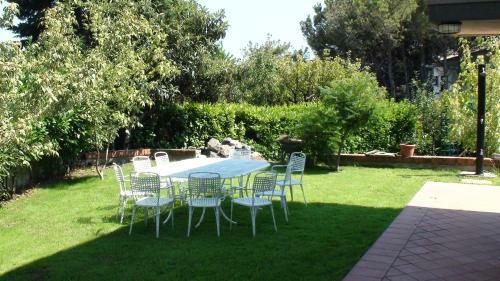 Apartamento Appartamento Con Giardino - Piscina