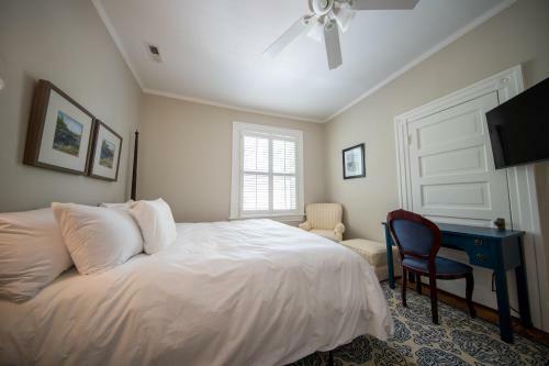 Bed & Breakfast The Edenton Collection-captain's Quarters Inn