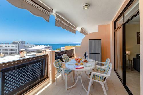 Beautiful Sunset Apartment By Dream Homes Tenerife