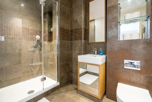 Apartamento Pleasant 2 Bed 2 Baths Apt London