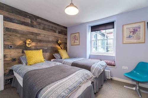 Fred's Place - Kingsand