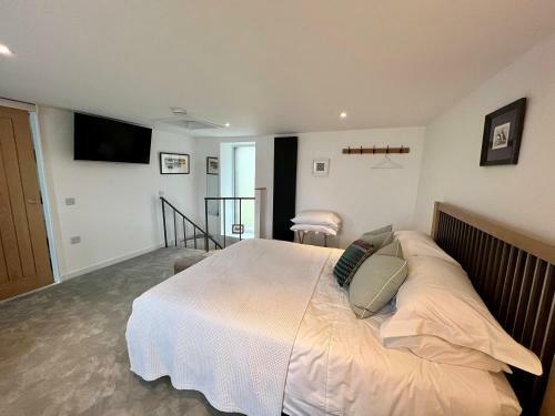 Studio House