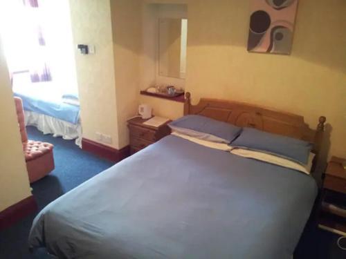 Struy Guest House Room 1