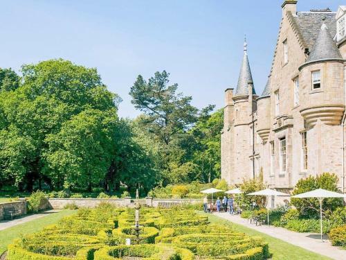 Willow Lodge At Carberry Tower Estate