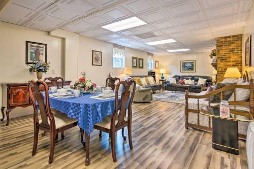 Apartamento Sun-dappled Lenoir Abode With Patio And Yard!
