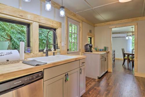 Smoky Mountain Farmstead Quaint Sylva Home!