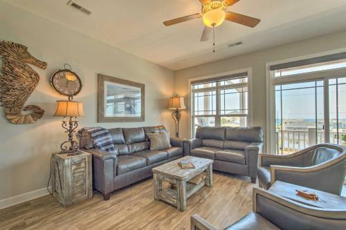 Surf City Escape With 6 Decks Steps From Beach