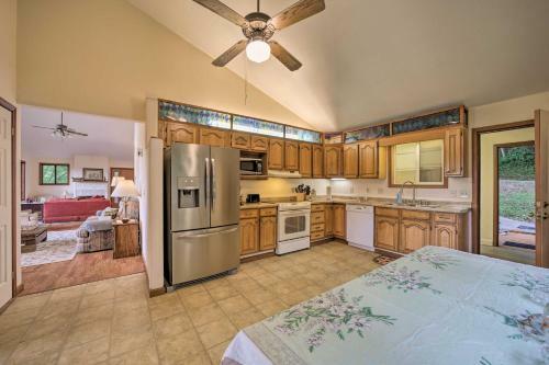 Apartamento Tranquil Waynesville Apt With Panoramic Views!