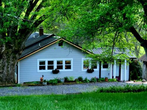 Bird Song Cottage
