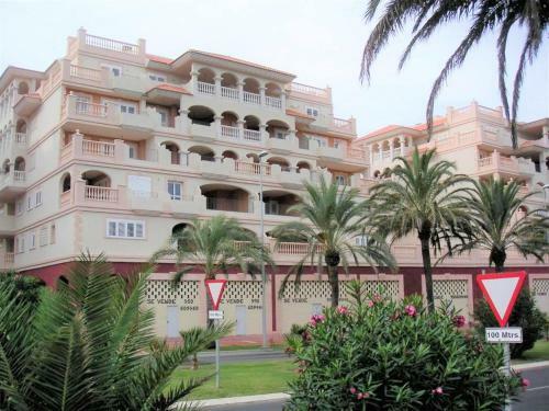 Pleasant Apartment In Almerimar With Shared Pool