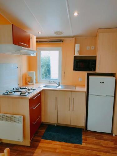 Camping Domaine Des Iscles - Mobil-home