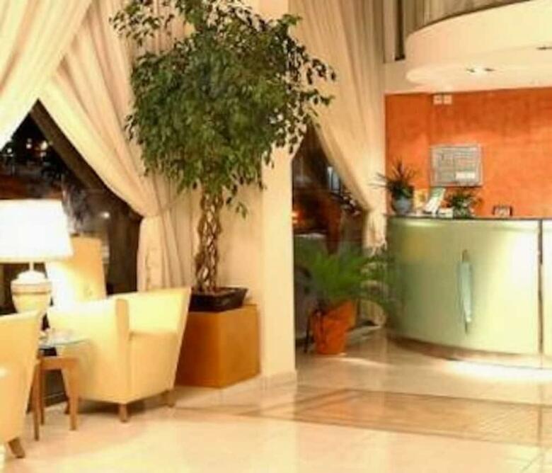 Hotel Golden City