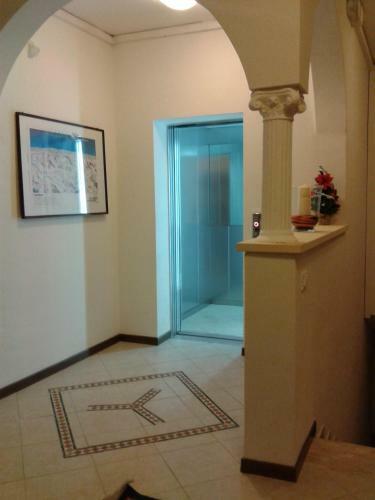 Hotel Bucaneve