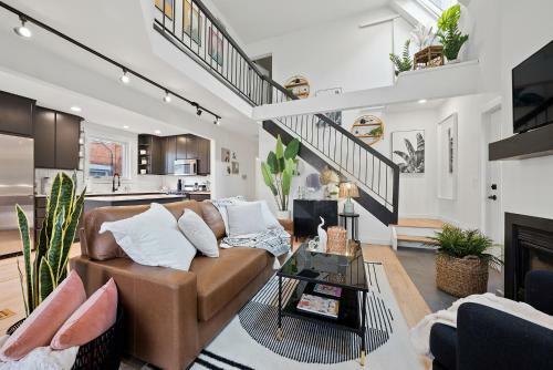 Apartamento A True Design Delight Steps From High Street In The Short North