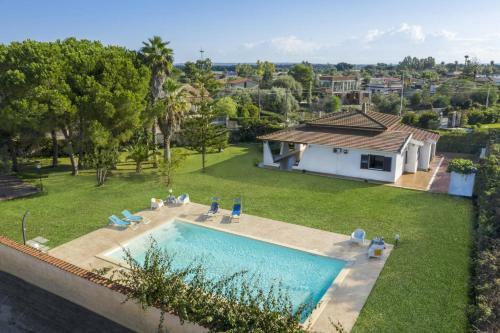 Villa Rosanna By Villa Plus