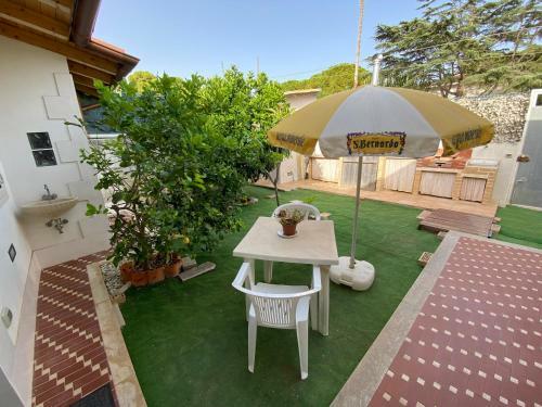 Apartamento Casa Tiresia Fontane Bianche