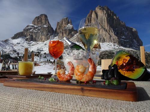 Hotel Passo Sella Dolomiti Mountain Resort