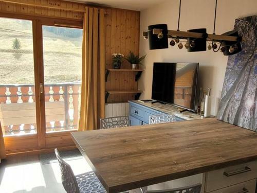 Apartment Biot, 1 Bedroom, 4 Persons - Fr-1-573-68