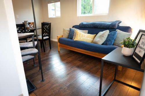 Newly Updated Cute Bungalow Eugene Home