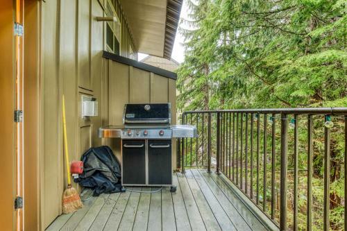 Collins Lake Condo