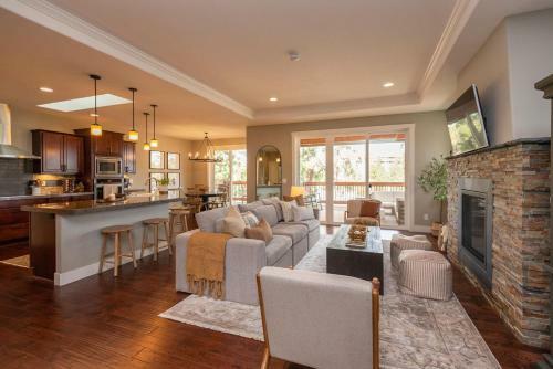River View Retreat