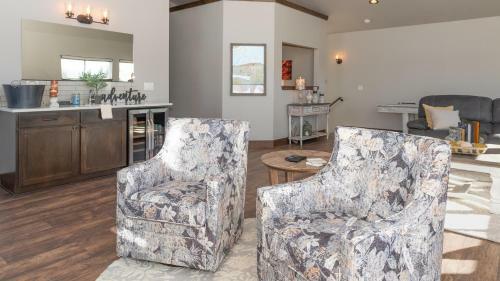 Angora Ct