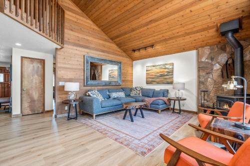 Otter River Lodge