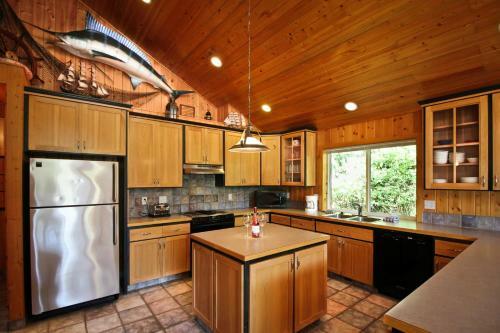 Captain's Hideaway