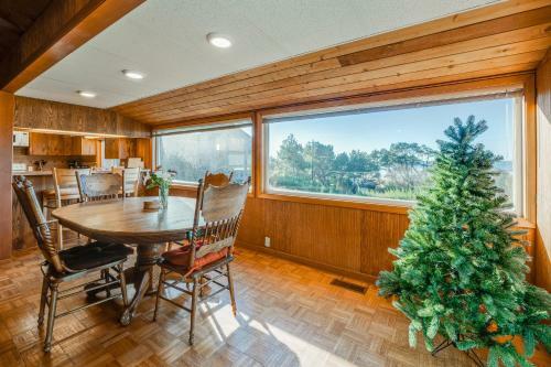 Beach Bungalow