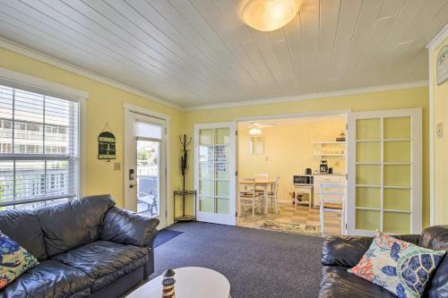 Harbor Lights Cottage 3 Blocks To Beach!