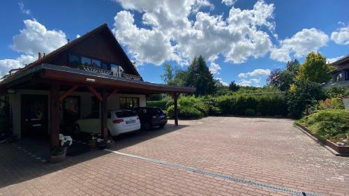Hostal Hotel Pension Brilke Negast