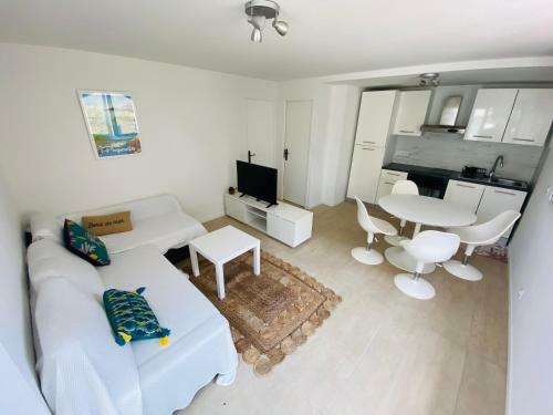 Apartamento Mon Littoral ( Rez-de-jardin ) 100 M de La Plage