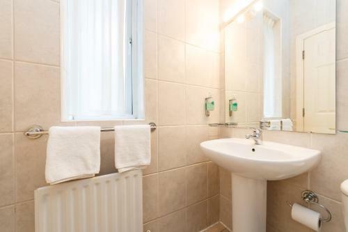 Hostal Lismar Guest House