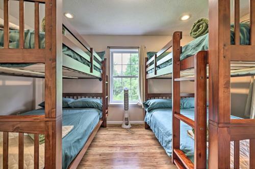 Updated Long Pond Home With Deck And Game Room!