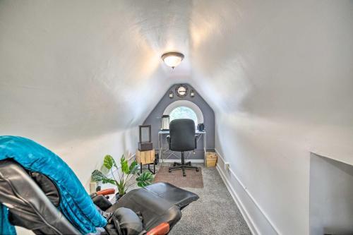 Pittsburgh Home With Pool, Fire Pit And Game Room