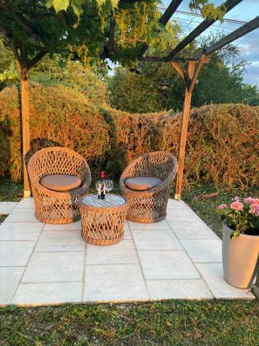 Adorable 1 Bed Gite With Stunning Outside Space