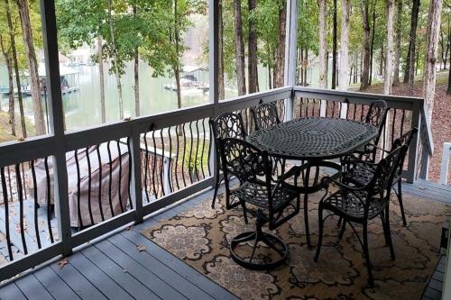 Lake Hartwell Rental W/dock
