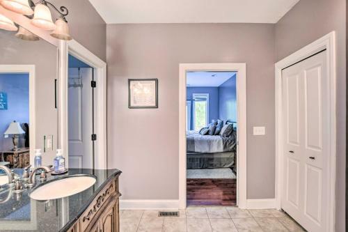 Waterfront Iva Getaway With Dock And Game Room!