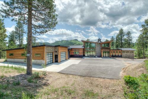 Vista Pines