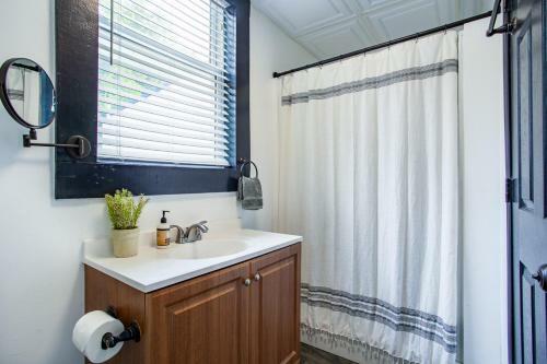 Historic Loft 5 Minutes To Downtown
