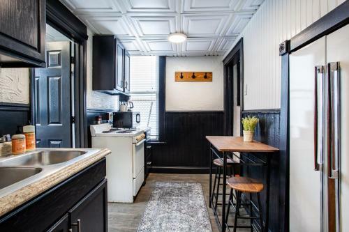 Historic Loft 5 Minutes To Downtown