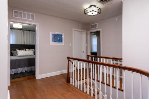 Apartamento Knoxville's Historic Tile House, Private Pool!