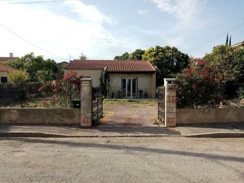 Villa Interlude