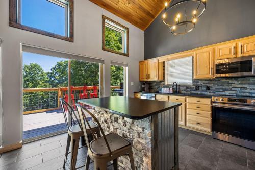 The Highlander Cabin