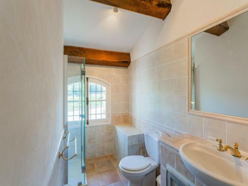Lovely Castle In Provence-alpes-c�te Dazur With Terrace