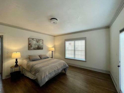 Beautiful Amp Spacious Fully Renovated Farmhouse