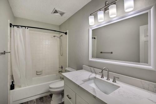 Convenient Allen Retreat, 2 Mi To Downtown!